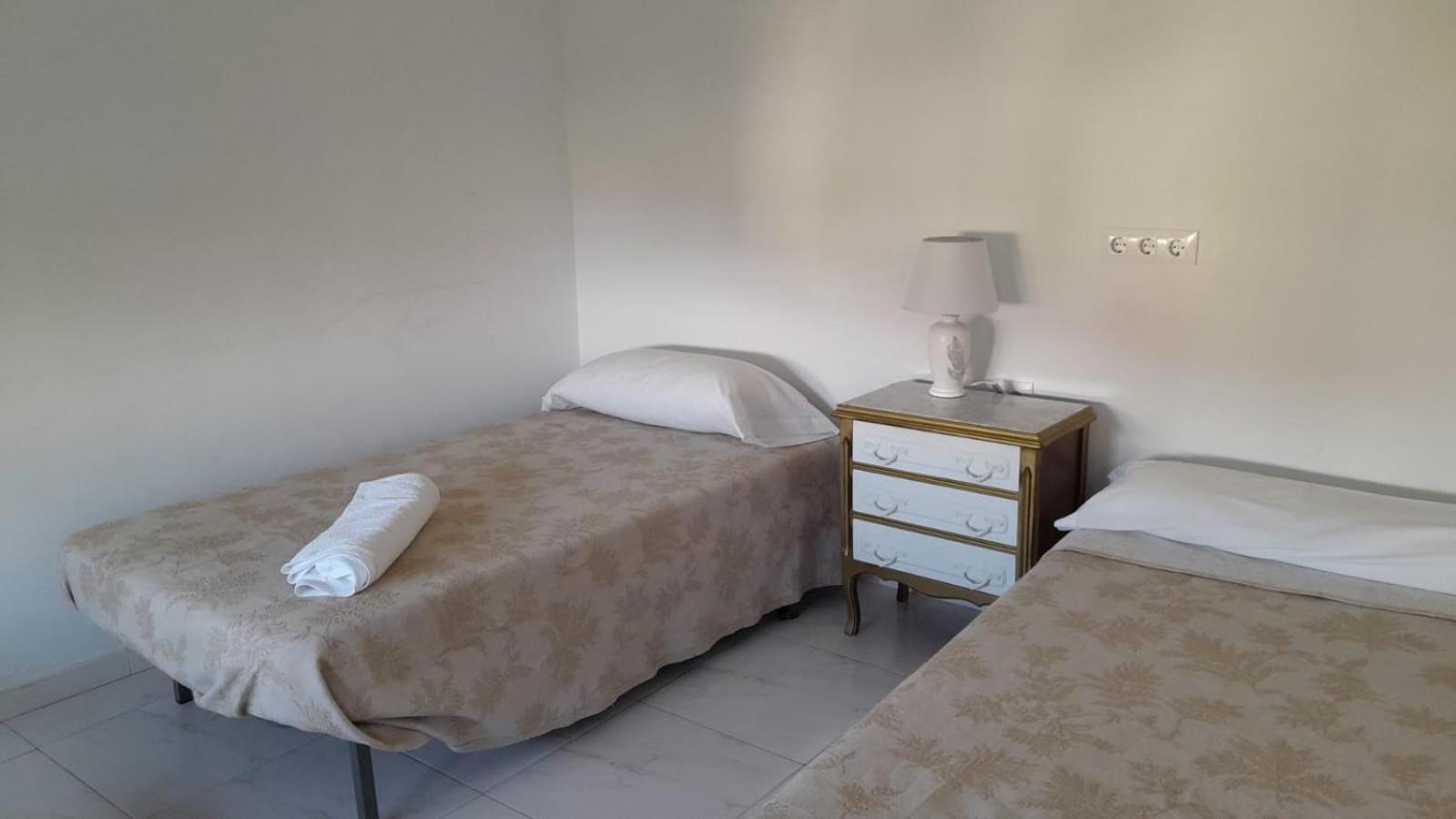 Pension Mar De Rosa Вильянуэва-де-Ароса Номер фото